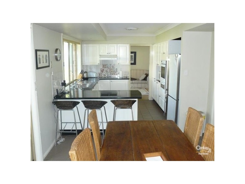 5 Eyre Place, Sunshine Bay NSW 2536
