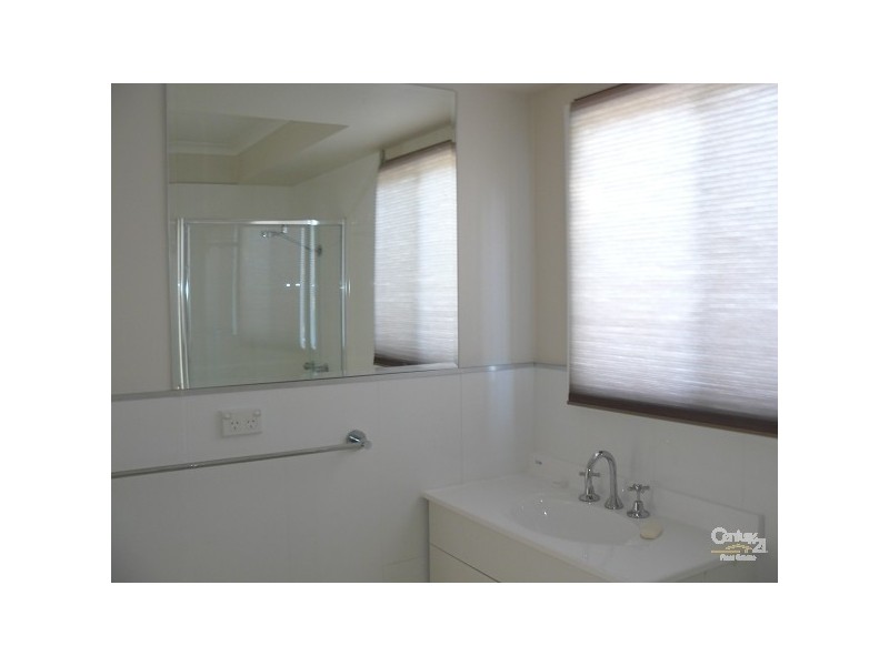 9 Tallawang Avenue, Malua Bay NSW 2536
