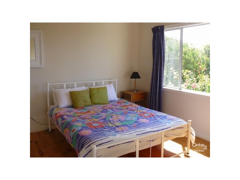 35 Iluka Avenue, Malua Bay NSW 2536