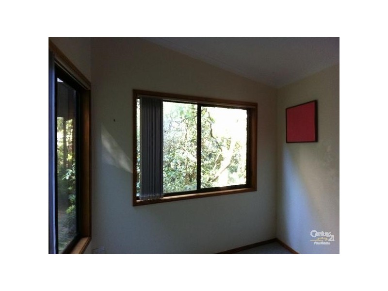 10 Rose Circuit, Rosedale NSW 2536