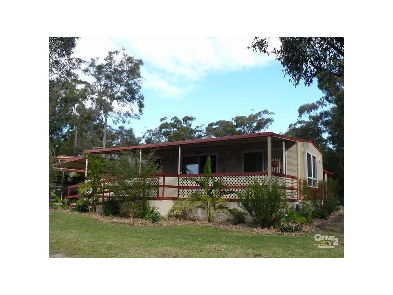 2/476 Tomakin Road, Tomakin NSW 2537