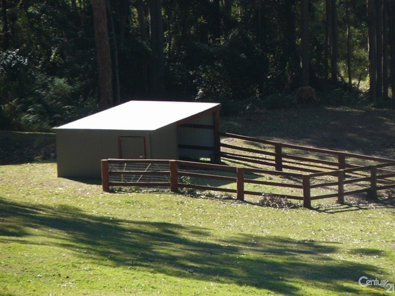 593 The Ridge Road, Surf Beach NSW 2536