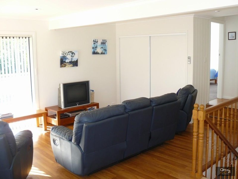 27 Fairview Drive, Lilli Pilli NSW 2536