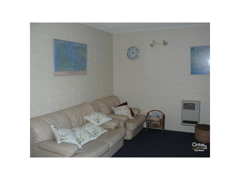 4/647 Beach Road, Surf Beach NSW 2536