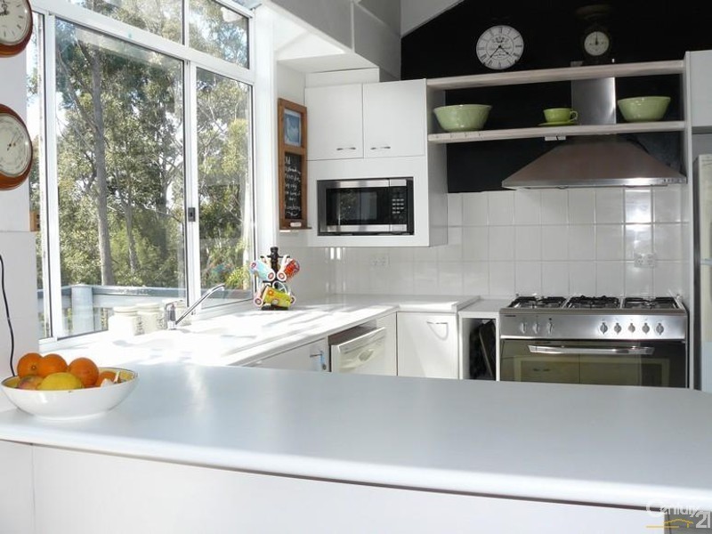 41 Catalina Drive, Catalina NSW 2536