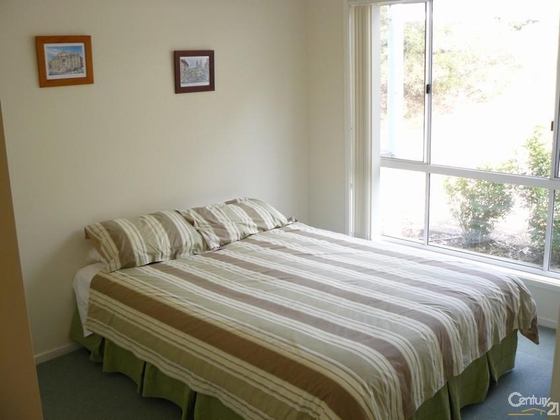 41 Catalina Drive, Catalina NSW 2536