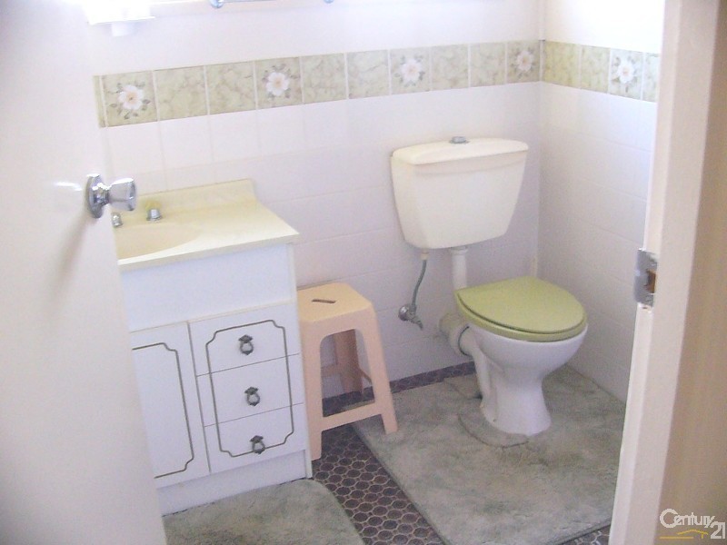 29 Yugura Street, Malua Bay NSW 2536