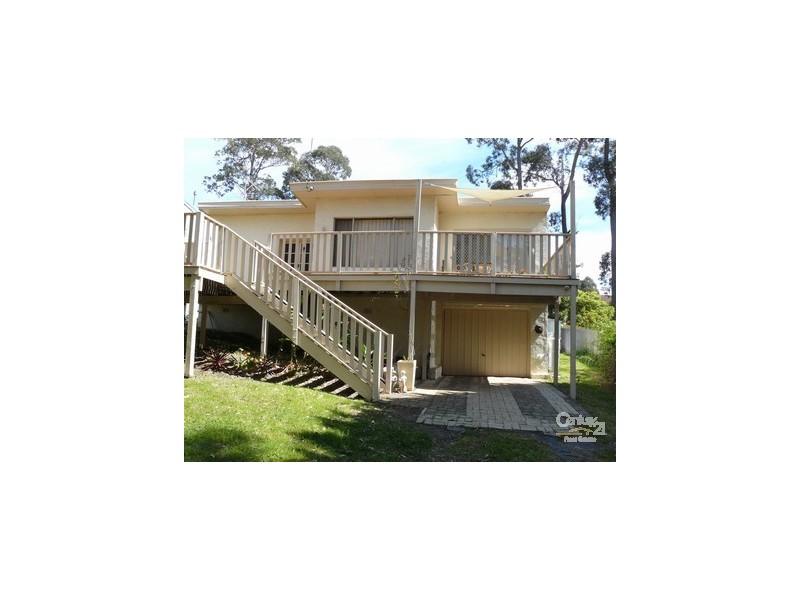 17 Euroka Avenue Malua Bay, Malua Bay NSW 2536
