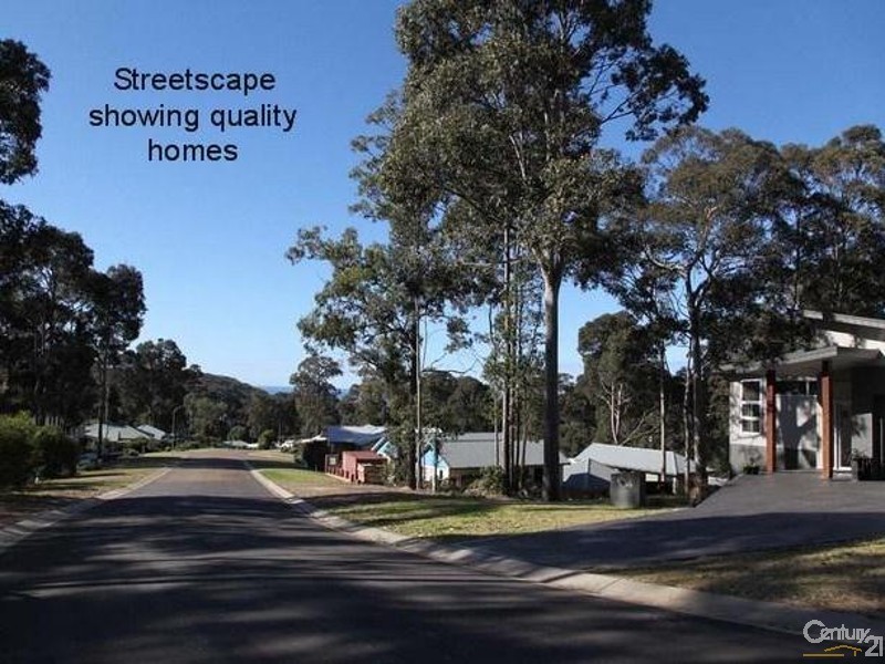 8 Warragai Place, Malua Bay NSW 2536