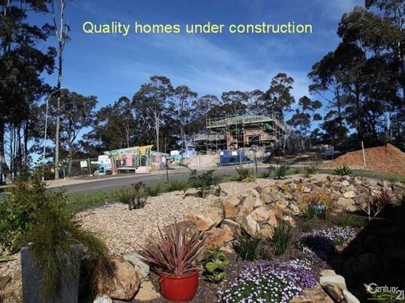 8 Warragai Place, Malua Bay NSW 2536