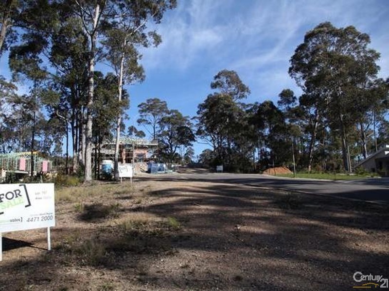 8 Warragai Place, Malua Bay NSW 2536