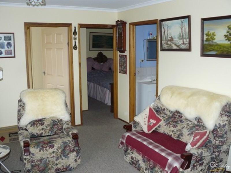 4 Mulgowrie Street, Malua Bay NSW 2536