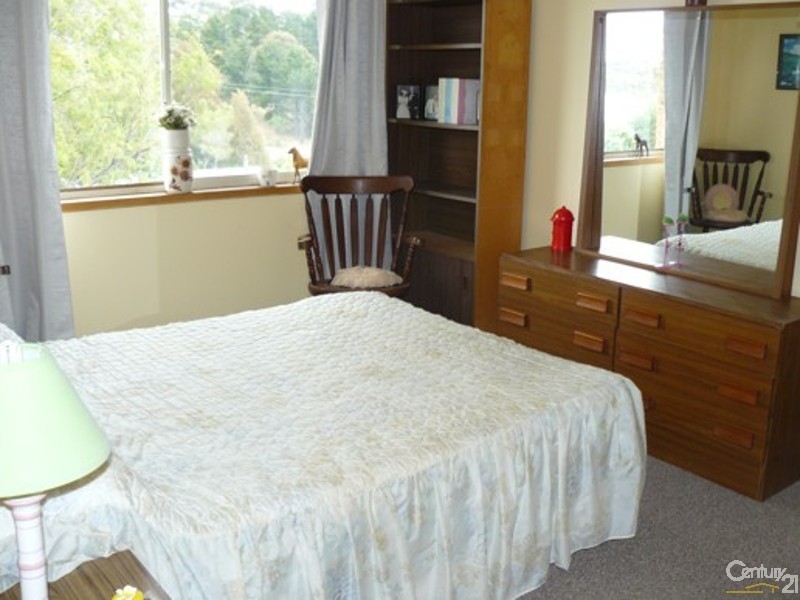 4 Mulgowrie Street, Malua Bay NSW 2536