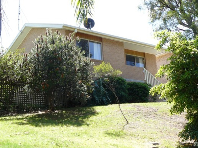 4 Mulgowrie Street, Malua Bay NSW 2536