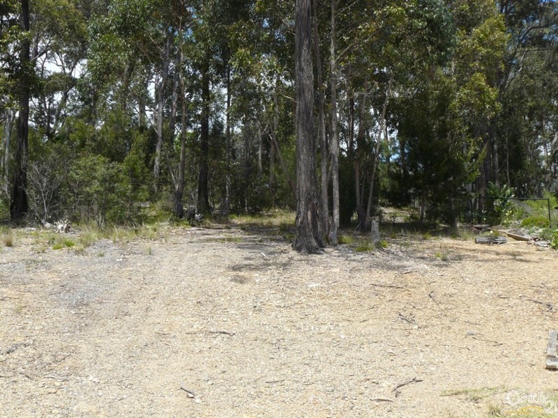 16 Rosemary Close, Malua Bay NSW 2536