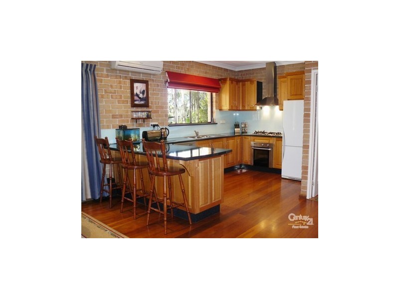 28 Burri Palm Way, Surfside NSW 2536