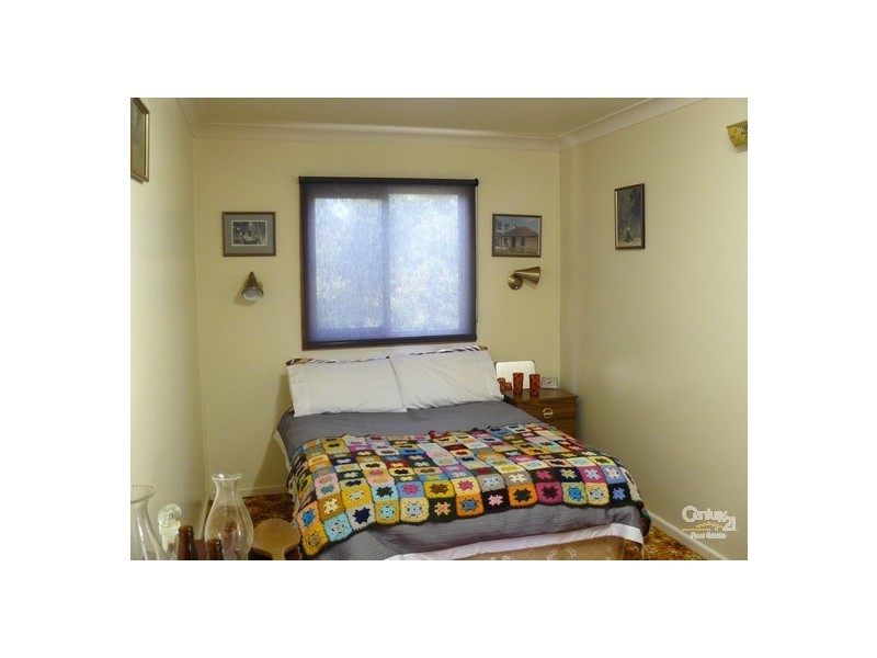 24 Candlagan Drive, Broulee NSW 2537