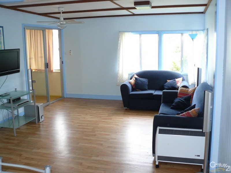 119 Ainslie Parade, Tomakin NSW 2537