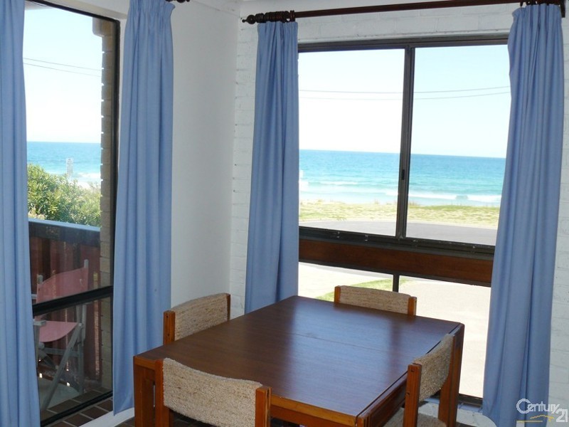 2/14 Kuppa Avenue, Malua Bay NSW 2536