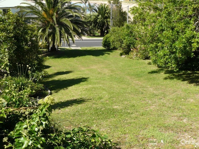 40a Tallawang Avenue, Malua Bay NSW 2536