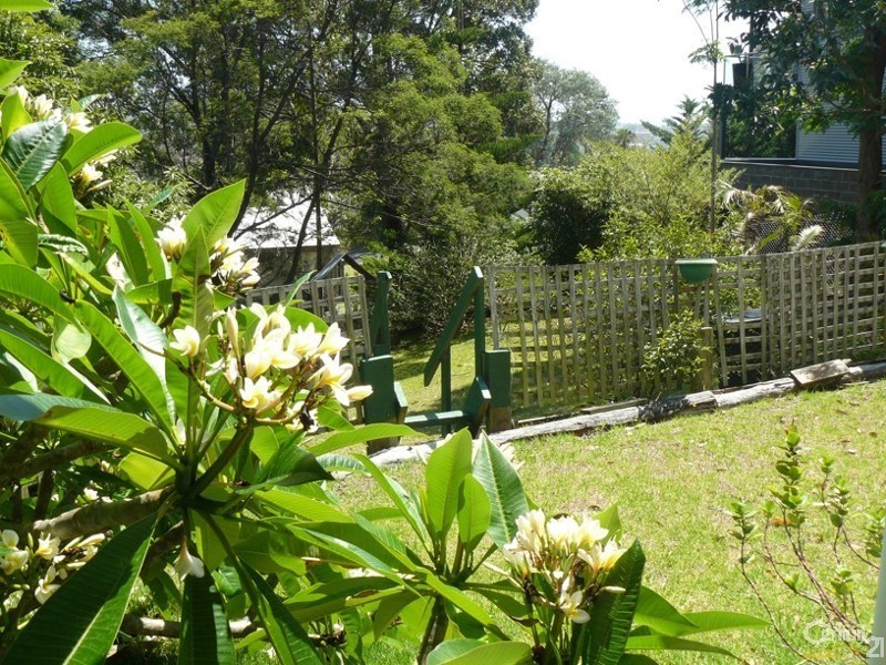 20 Pyang Avenue, Malua Bay NSW 2536