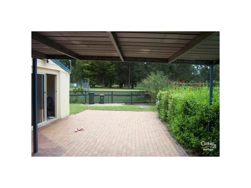 12 Country Club Dr, Catalina NSW 2536