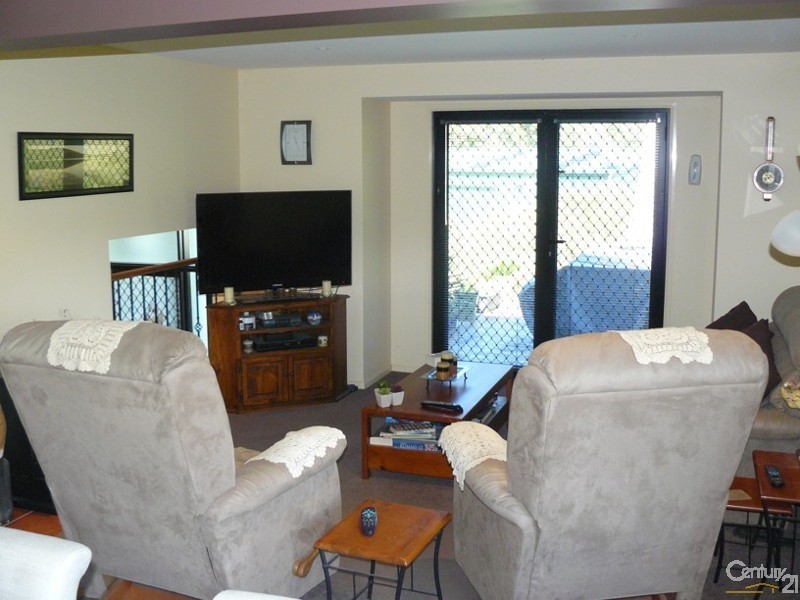 31 McBride Close, Malua Bay NSW 2536