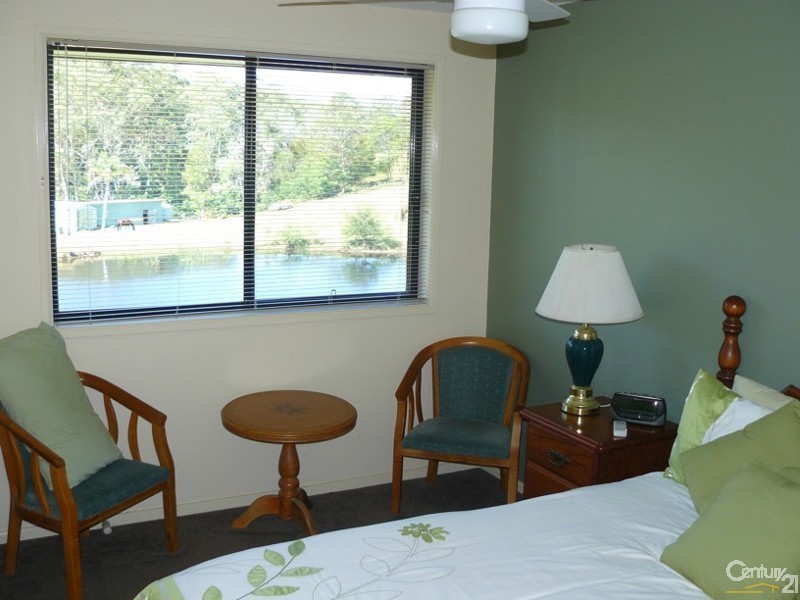 31 McBride Close, Malua Bay NSW 2536