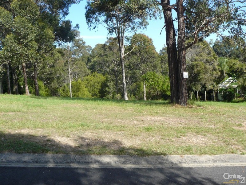 15 Tallwood Crescent, Rosedale NSW 2536
