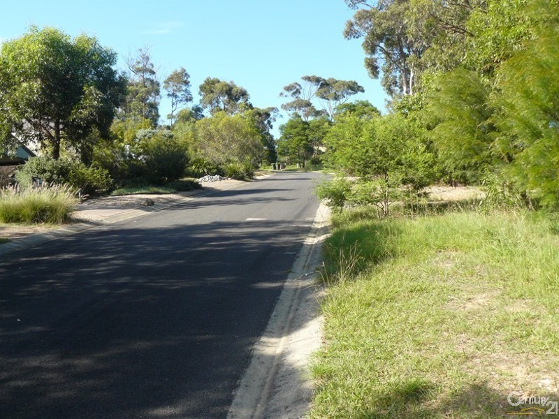 15 Tallwood Crescent, Rosedale NSW 2536