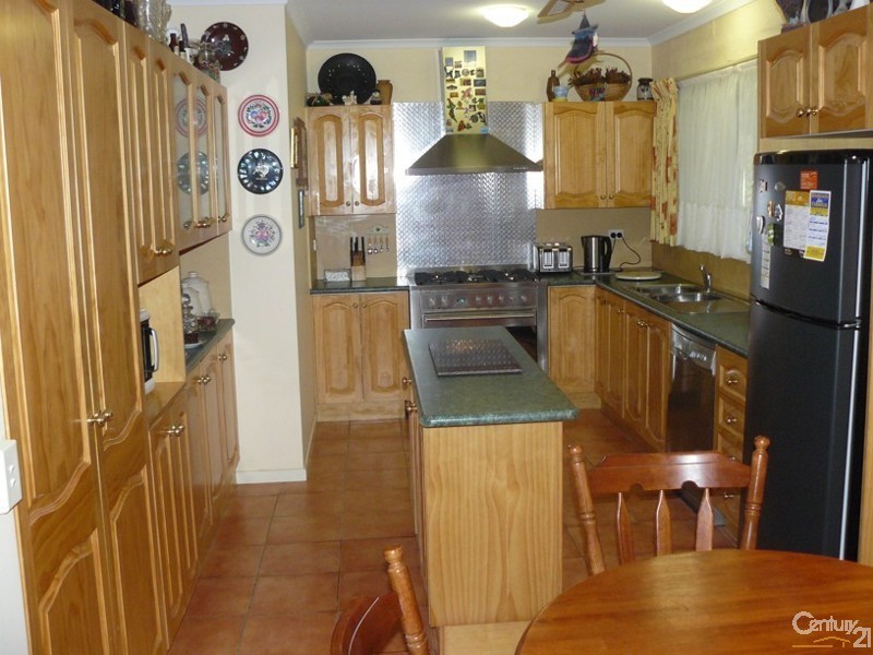 7 Currell Close, Malua Bay NSW 2536