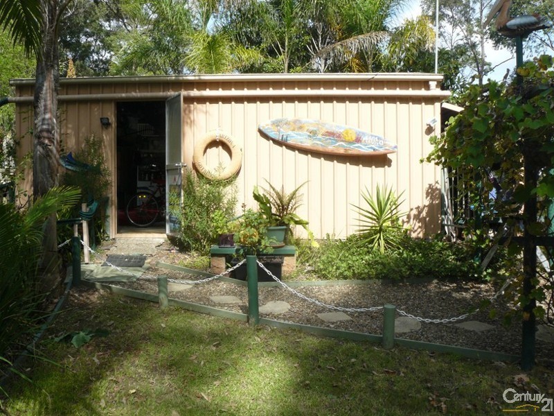 7 Currell Close, Malua Bay NSW 2536