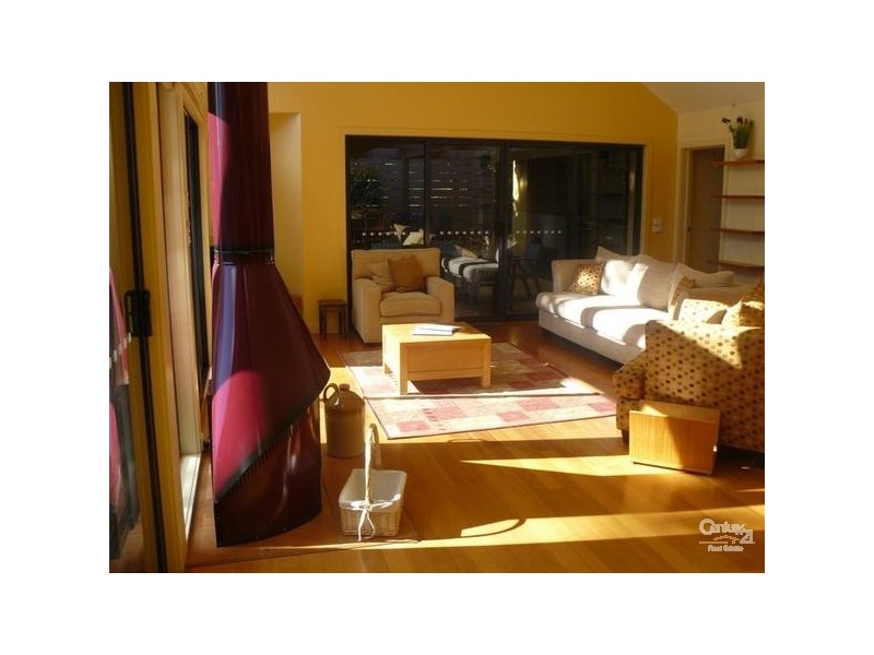 55 Burri Point Rd, Guerilla Bay NSW 2536