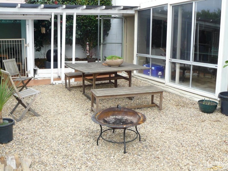 9 Yugura Street, Malua Bay NSW 2536