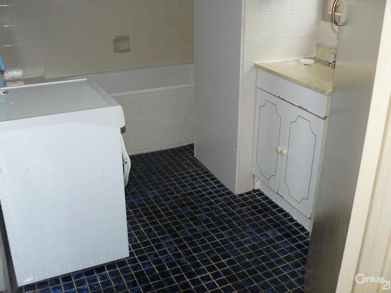 9 Yugura Street, Malua Bay NSW 2536