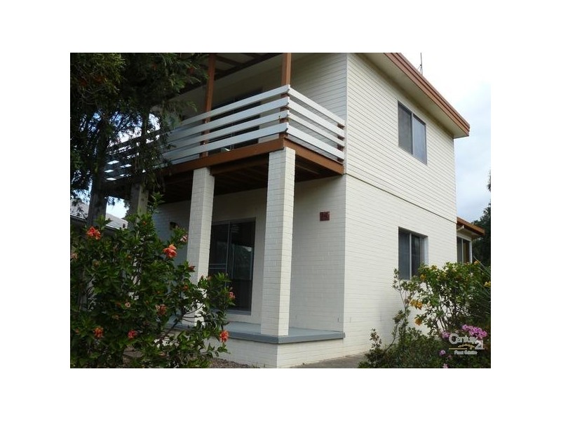 25 Yugura Street, Malua Bay NSW 2536