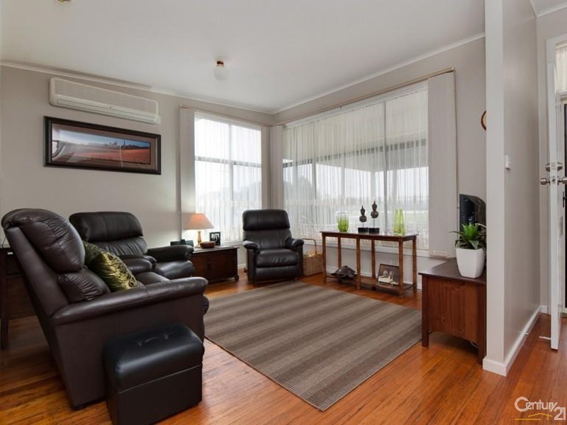 50 Sunpatch Parade, Tomakin NSW 2537