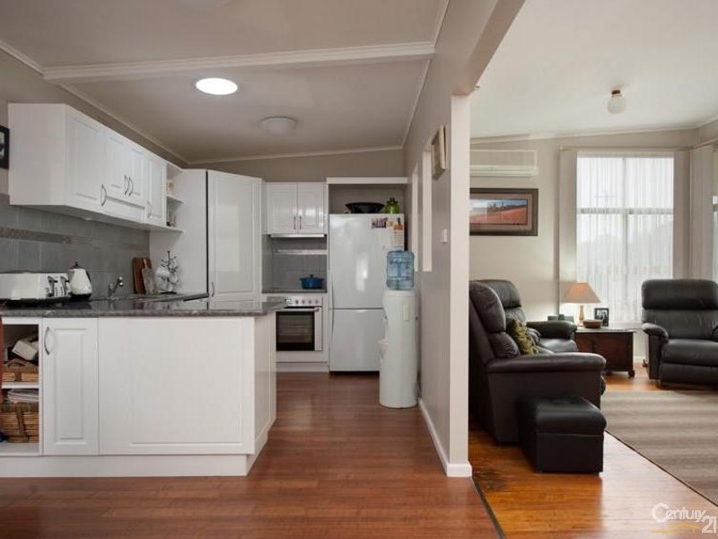 50 Sunpatch Parade, Tomakin NSW 2537