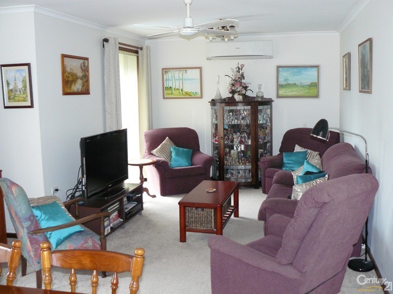 6/4 Sunpatch Parade, Tomakin NSW 2537