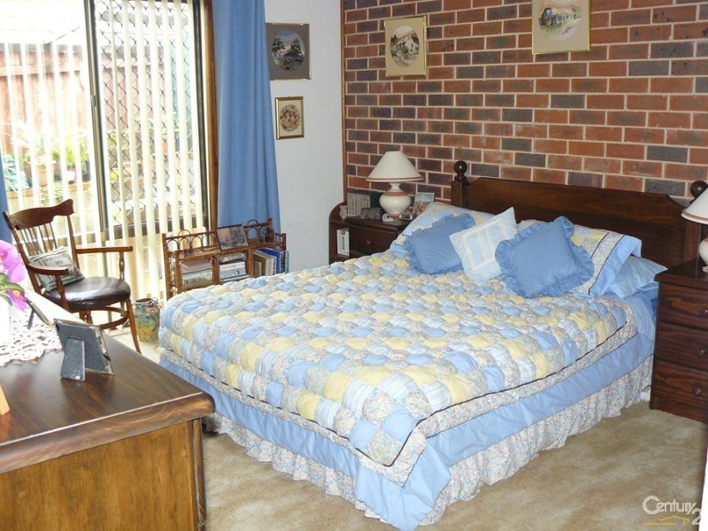 6/4 Sunpatch Parade, Tomakin NSW 2537