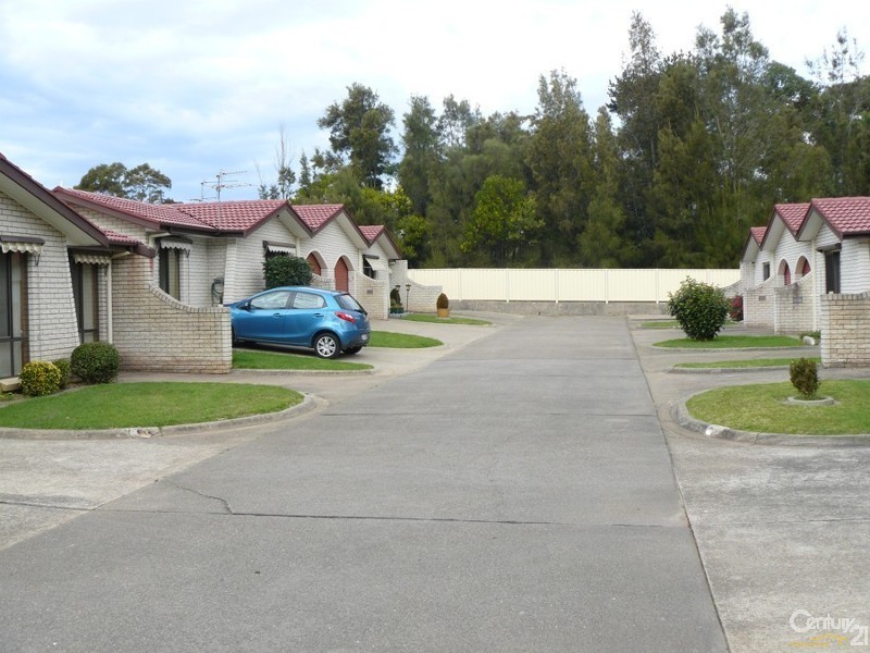 6/4 Sunpatch Parade, Tomakin NSW 2537