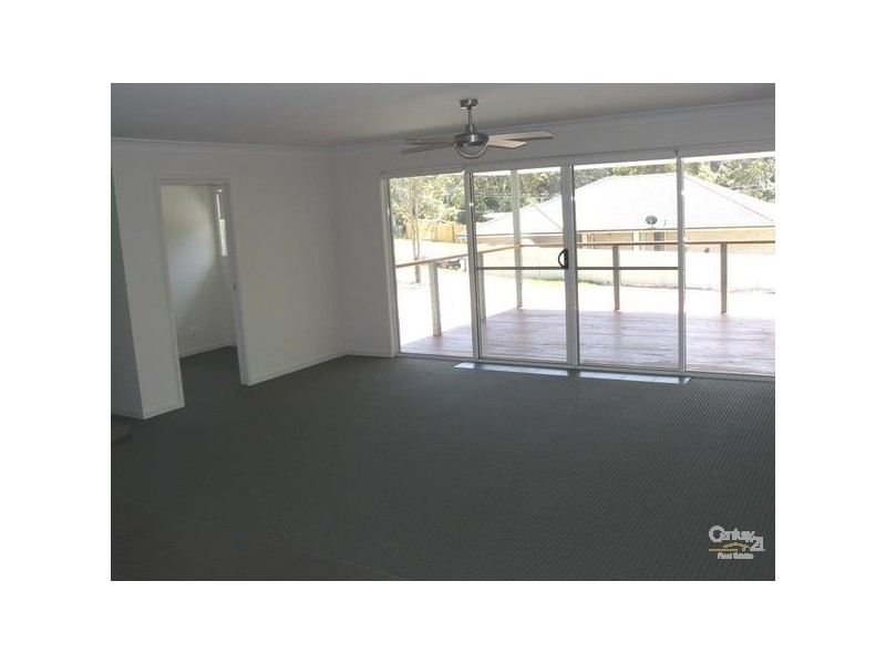 8B Elandra Place, Malua Bay NSW 2536