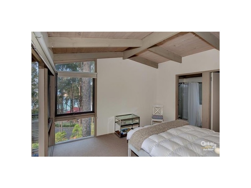 27 Denise Drive, Lilli Pilli NSW 2536