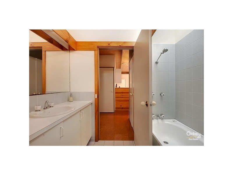 27 Denise Drive, Lilli Pilli NSW 2536