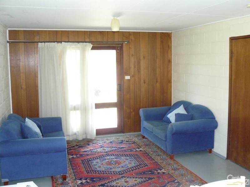 643 Beach Road, Surf Beach NSW 2536