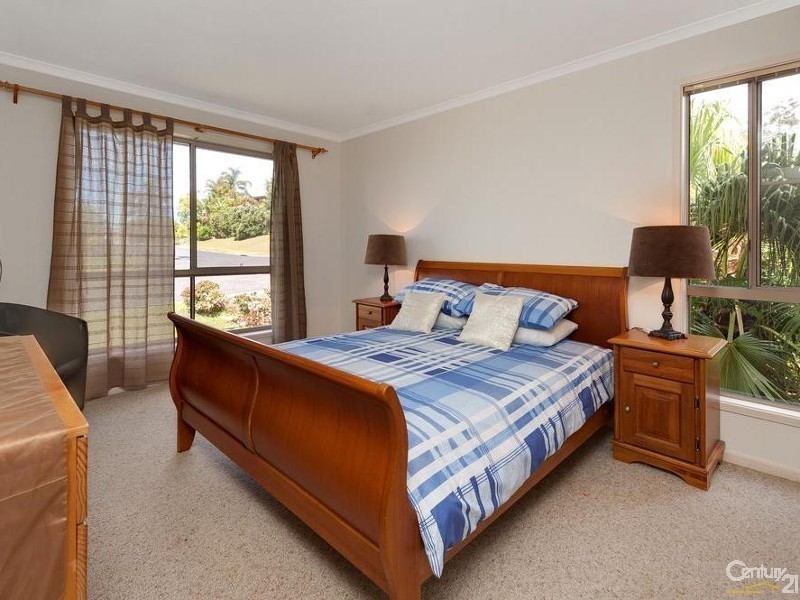 21 Ocean Avenue, Surf Beach NSW 2536