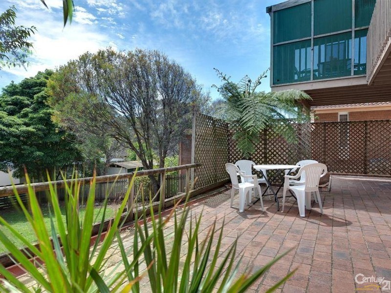 21 Ocean Avenue, Surf Beach NSW 2536