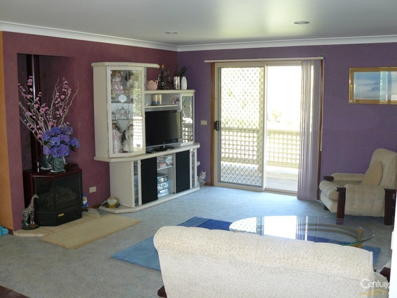 10 Currell Close, Malua Bay NSW 2536