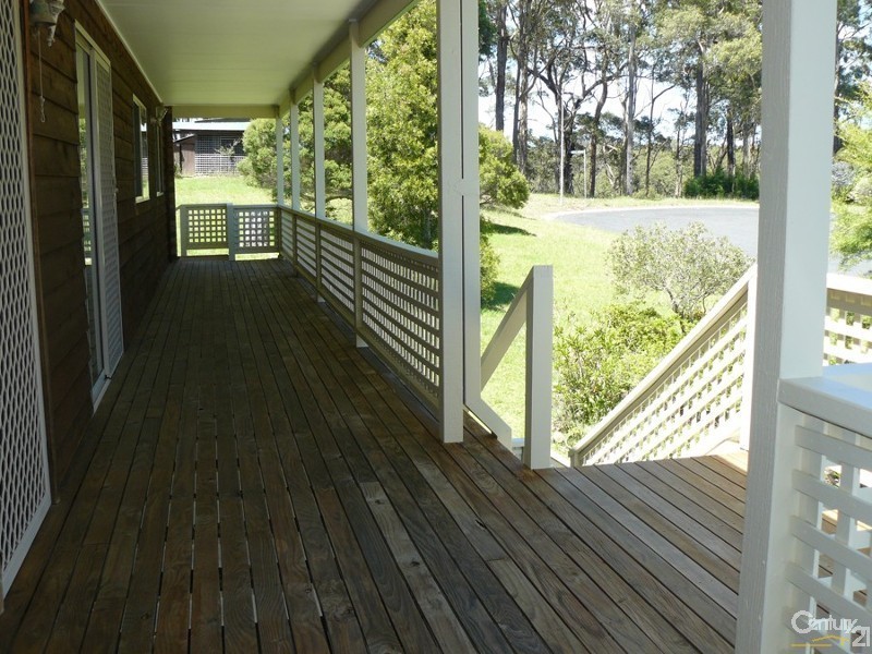 10 Currell Close, Malua Bay NSW 2536