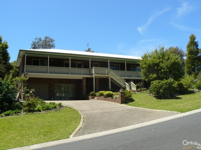 10 Currell Close, Malua Bay NSW 2536